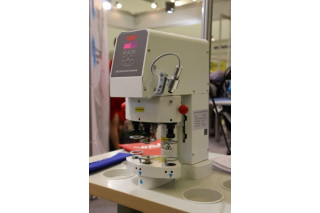 Пресс пневматический клепальный 3-х позиционный VMA V-818P-3 (комплект)