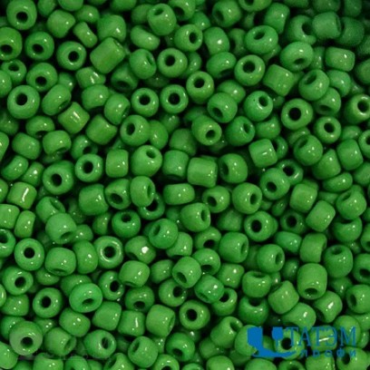 Бисер непрозрачный 450 г, зеленый